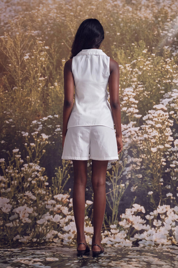 High Waist Shorts In White