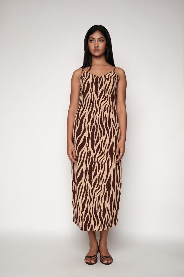 Deep Back Strap Maxi
