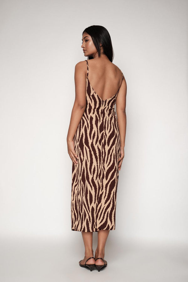 Deep Back Strap Maxi