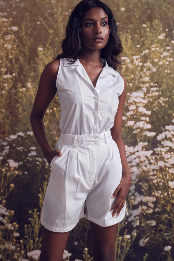 High Waist Shorts In White