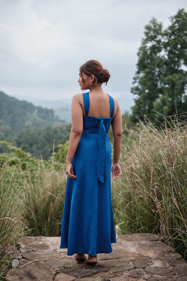 Crossover Halter Maxi In Blue