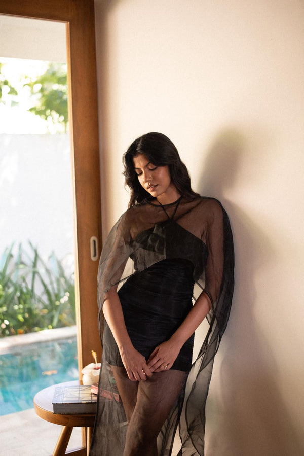 Halter Midi In Black